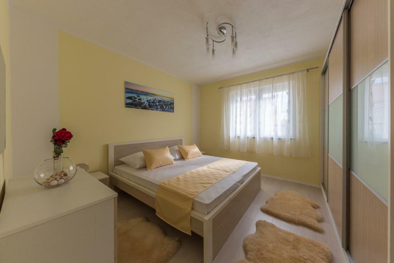 Apartment Danijela II Šibenik Exterior foto